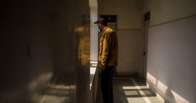 Shakeel (not his real name) waits for a session with his counsellor, Shahnaza at MSF Counselling Center, Sopore. “I used to have negative thoughts accompanied by breathlessness, I was quick-tempered and couldn’t sleep properly. Then someone suggested that I should visit MSF counselling center at Sopore, Kashmir. After nine sessions with Ms Shahnaza, I feel much better.